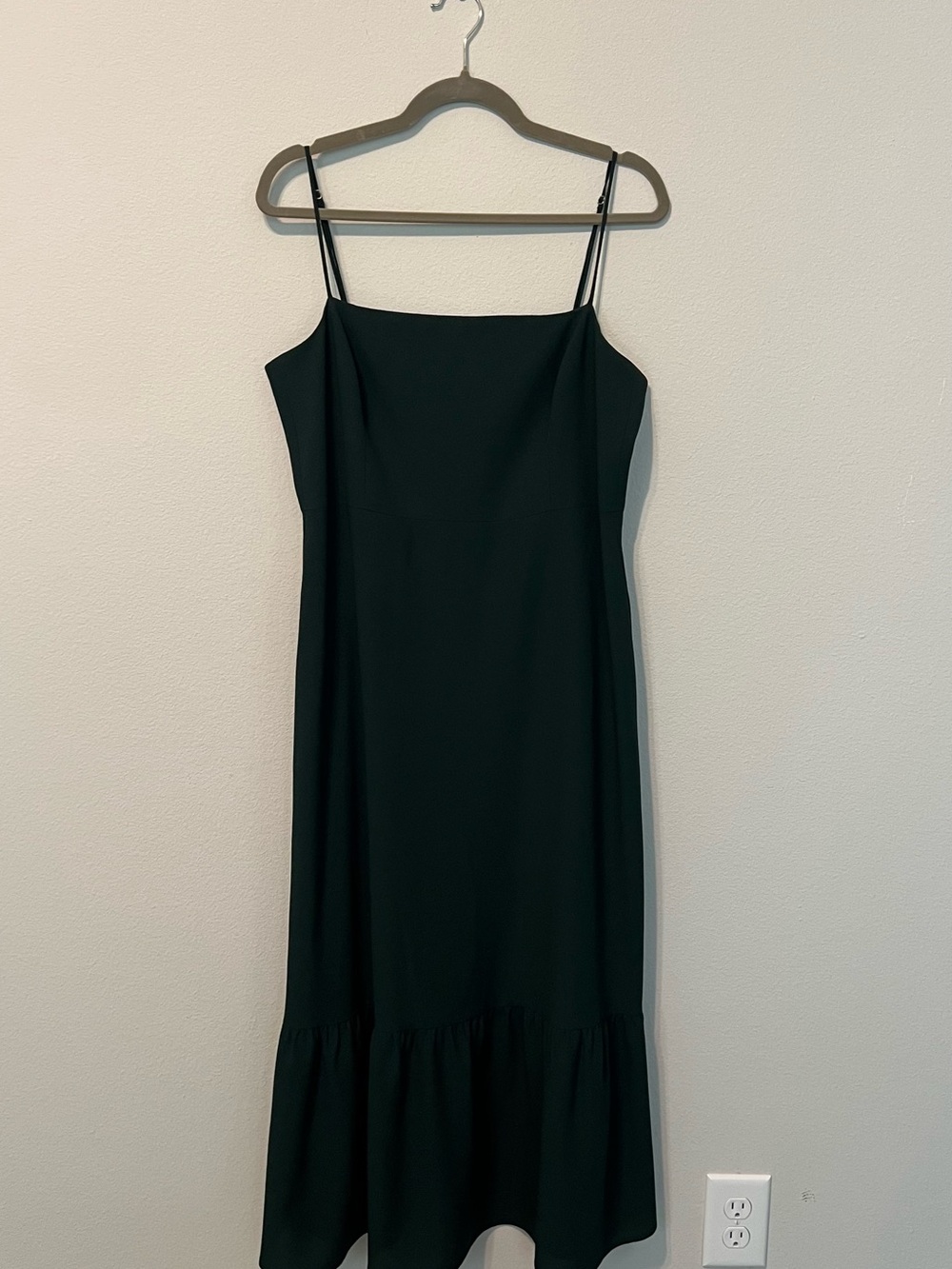 Park & Fifth Green Spaghetti-Strap Midi Dress